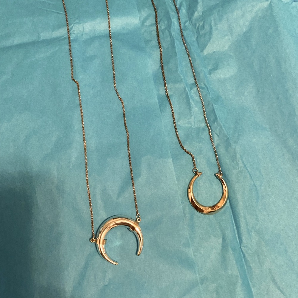 Two popular Stella & Dot necklaces! Bargain!